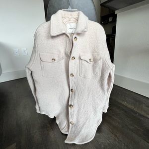 Aritzia Wilfred Free Shirt Jacket